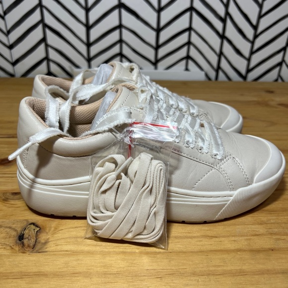 Dr. Scholl's Women's Time Off Sneaker size 7 - Picture 9 of 11